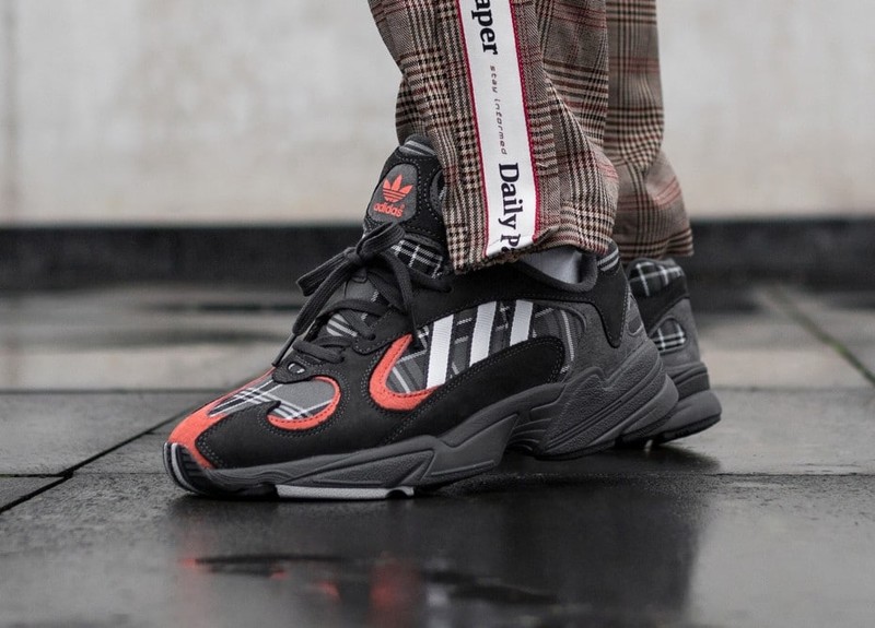 Adidas yung 1 black cheap and red